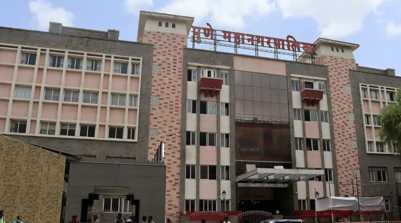 Pune Municipal Corporation contract sanitation workers awaiting salary