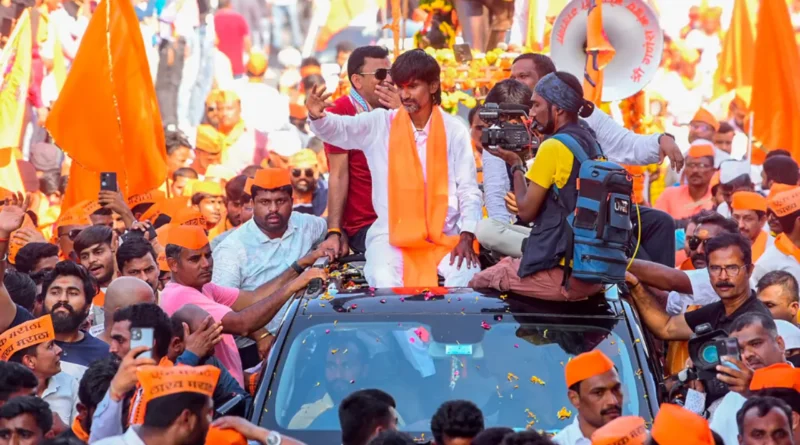 माणिक इन्फ्रा प्रोजेक्ट्स आणि सरकारी कंत्राटांबाबत उपस्थित झालेले प्रश्न