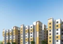 RERA प्रकल्पाला मुदतवाढ मिळाल्यानंतर घराचा ताबा आणि नुकसानभरपाईची प्रतीक्षा करणारे घरखरेदीदार